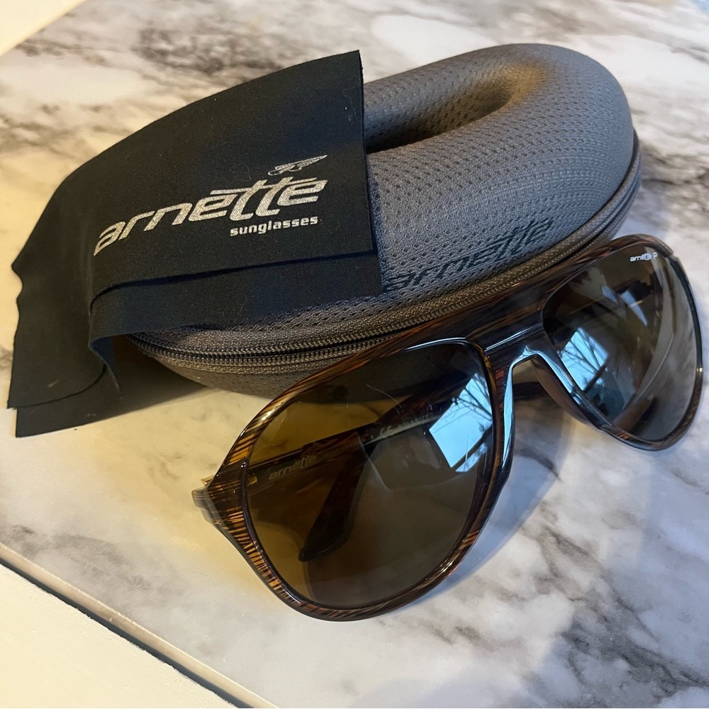 Arnette Tortoiseshell Oversized Polarized Sunglasses